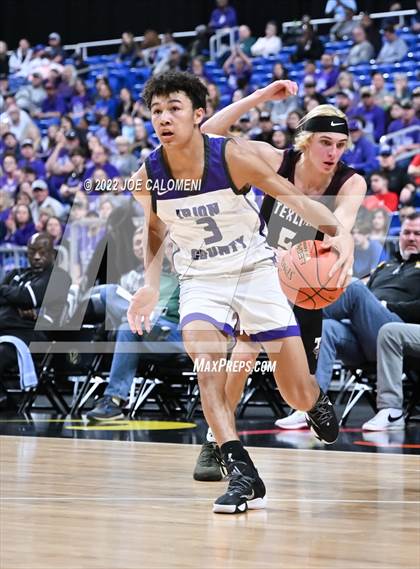 Thumbnail 1 in Irion County vs Texline (UIL 1A State Semifinal) photogallery.