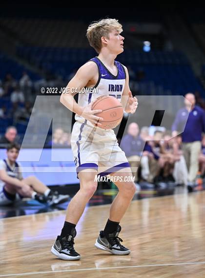 Thumbnail 2 in Irion County vs Texline (UIL 1A State Semifinal) photogallery.