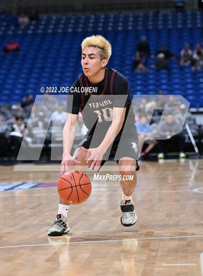 Thumbnail 2 in Irion County vs Texline (UIL 1A State Semifinal) photogallery.