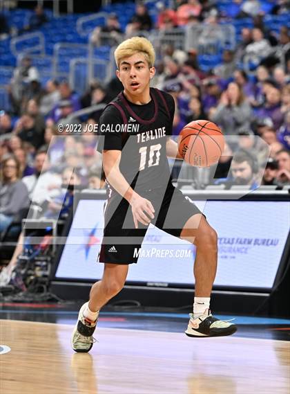 Thumbnail 2 in Irion County vs Texline (UIL 1A State Semifinal) photogallery.