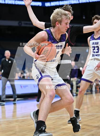 Thumbnail 3 in Irion County vs Texline (UIL 1A State Semifinal) photogallery.