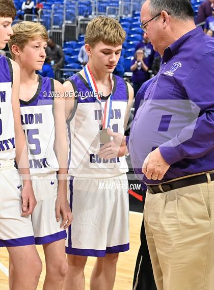 Thumbnail 2 in Irion County vs Texline (UIL 1A State Semifinal) photogallery.