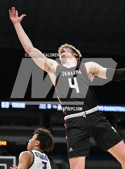 Thumbnail 2 in Irion County vs Texline (UIL 1A State Semifinal) photogallery.
