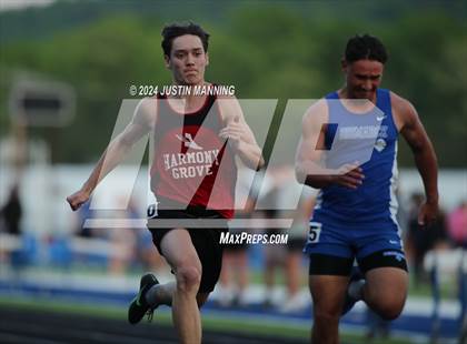 Thumbnail 2 in AAA 3A Region 7 Sr. District Meet photogallery.