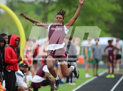 Thumbnail 2 in AAA 3A Region 7 Sr. District Meet photogallery.