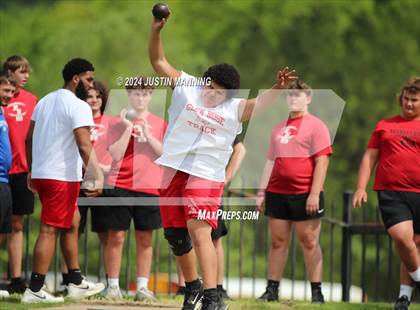 Thumbnail 2 in AAA 3A Region 7 Sr. District Meet photogallery.
