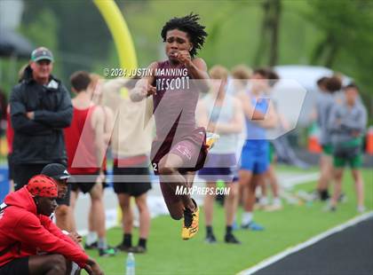 Thumbnail 1 in AAA 3A Region 7 Sr. District Meet photogallery.