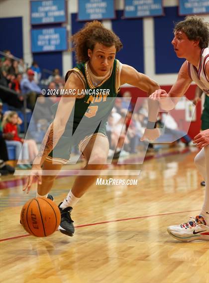 Thumbnail 1 in Independence @ Charlotte Catholic photogallery.