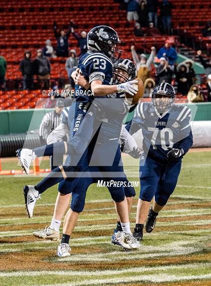 Thumbnail 3 in Natick vs. Framingham photogallery.