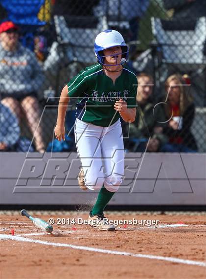 Thumbnail 3 in Castle View vs Pine Creek (CHSAA 5A Playoff Round 16) photogallery.