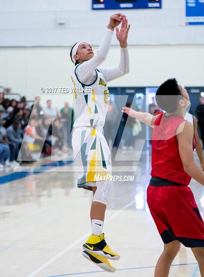 Thumbnail 2 in Saratoga vs. Monterey (CIF CCS D3 Final) photogallery.