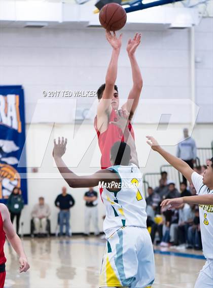 Thumbnail 1 in Saratoga vs. Monterey (CIF CCS D3 Final) photogallery.