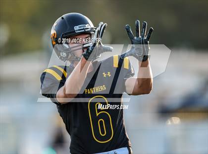 Thumbnail 1 in Ventura @ Newbury Park photogallery.