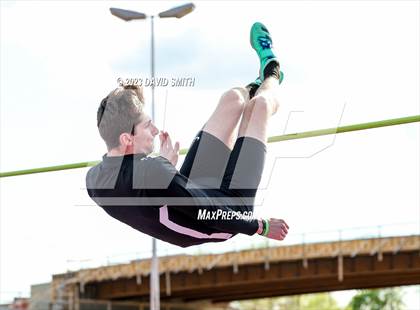 Thumbnail 3 in Gary Parker Invitational (Boys High Jump) photogallery.