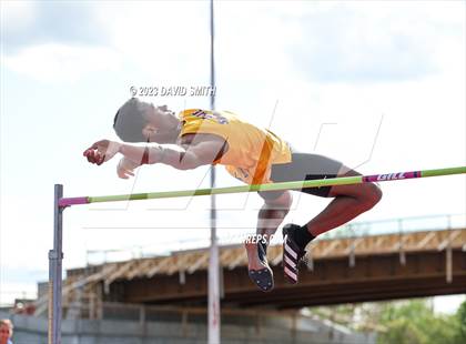 Thumbnail 2 in Gary Parker Invitational (Boys High Jump) photogallery.