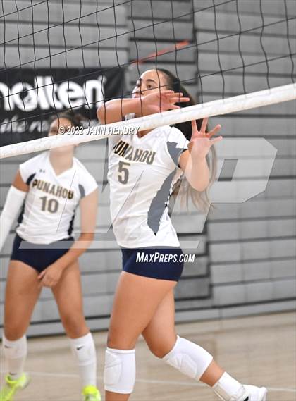 Thumbnail 1 in Cathedral Catholic vs. Punahou (Durango Fall Classic) photogallery.