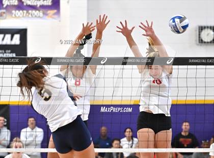 Thumbnail 3 in Cathedral Catholic vs. Punahou (Durango Fall Classic) photogallery.