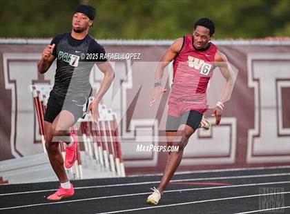 Thumbnail 2 in Dog Pound Invitational (200M) photogallery.