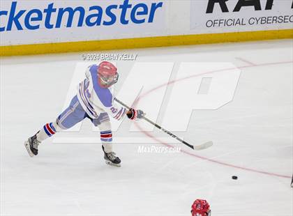 Thumbnail 3 in Tewksbury Memorial vs Boston Latin (MIAA Division 2 Final) photogallery.