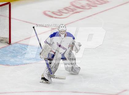 Thumbnail 2 in Tewksbury Memorial vs Boston Latin (MIAA Division 2 Final) photogallery.