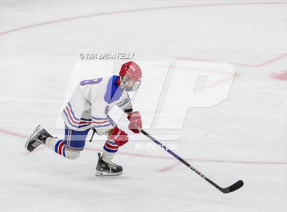 Thumbnail 2 in Tewksbury Memorial vs Boston Latin (MIAA Division 2 Final) photogallery.