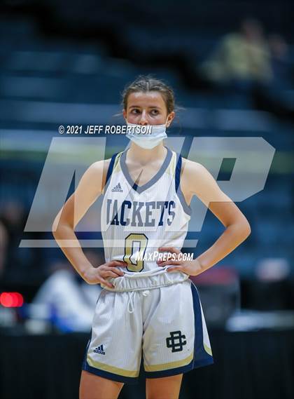 Thumbnail 2 in Newaygo vs. Detroit Country Day (MHSAA D2 Semifinal) photogallery.