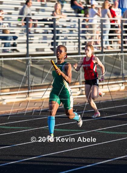 Thumbnail 2 in North Canyon Rattler Invitational photogallery.