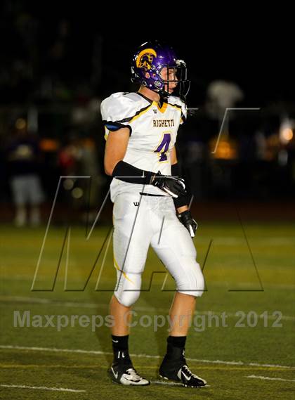 Thumbnail 1 in Righetti @ Valencia photogallery.