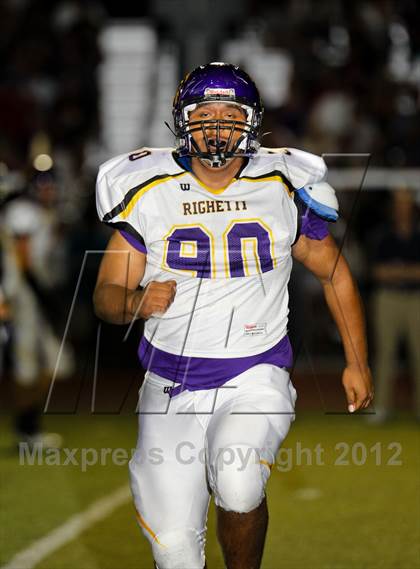 Thumbnail 2 in Righetti @ Valencia photogallery.
