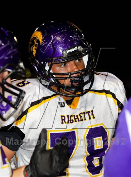 Thumbnail 1 in Righetti @ Valencia photogallery.