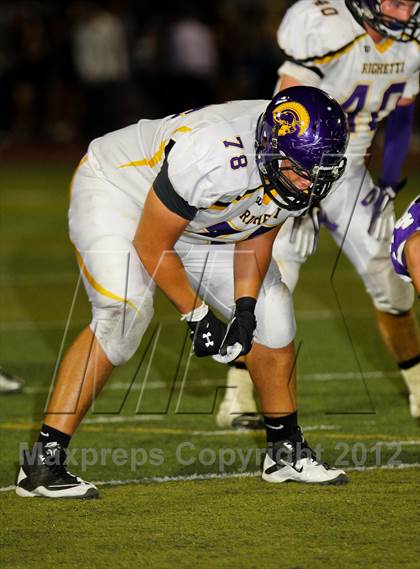 Thumbnail 2 in Righetti @ Valencia photogallery.