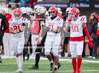 Thumbnail 3 in Marysville-Pilchuck @ Yelm (WIAA 3A Playoffs) photogallery.