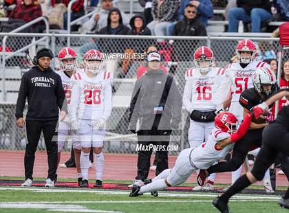 Thumbnail 2 in Marysville-Pilchuck @ Yelm (WIAA 3A Playoffs) photogallery.