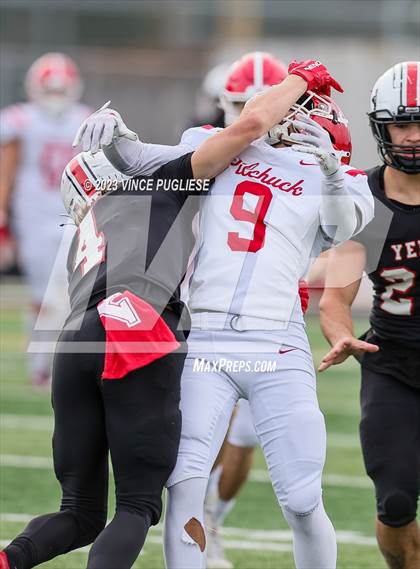 Thumbnail 3 in Marysville-Pilchuck @ Yelm (WIAA 3A Playoffs) photogallery.