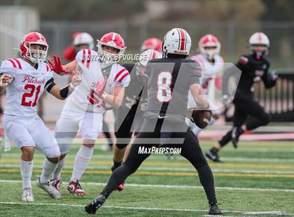Thumbnail 2 in Marysville-Pilchuck @ Yelm (WIAA 3A Playoffs) photogallery.