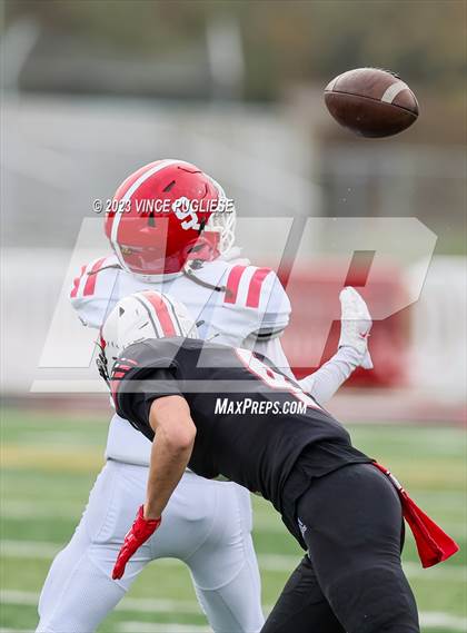 Thumbnail 2 in Marysville-Pilchuck @ Yelm (WIAA 3A Playoffs) photogallery.