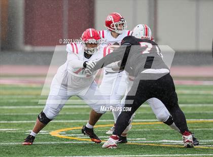 Thumbnail 3 in Marysville-Pilchuck @ Yelm (WIAA 3A Playoffs) photogallery.