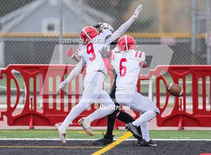 Thumbnail 3 in Marysville-Pilchuck @ Yelm (WIAA 3A Playoffs) photogallery.