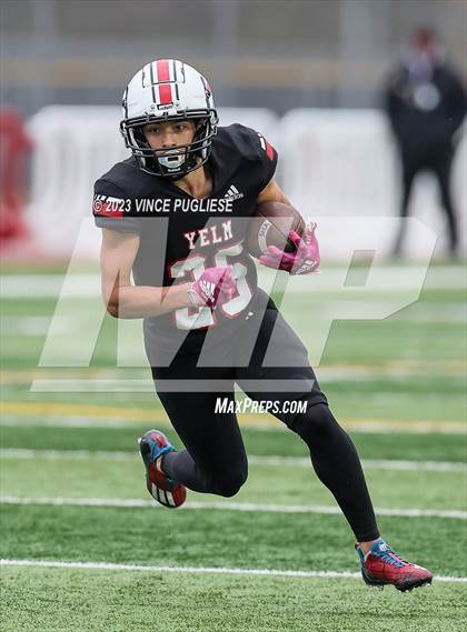 Thumbnail 2 in Marysville-Pilchuck @ Yelm (WIAA 3A Playoffs) photogallery.