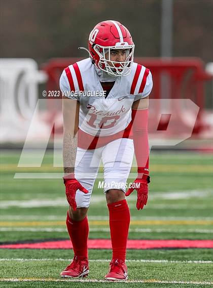 Thumbnail 1 in Marysville-Pilchuck @ Yelm (WIAA 3A Playoffs) photogallery.
