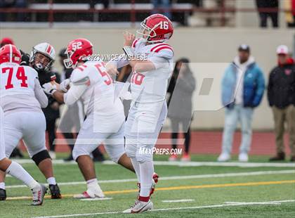 Thumbnail 3 in Marysville-Pilchuck @ Yelm (WIAA 3A Playoffs) photogallery.