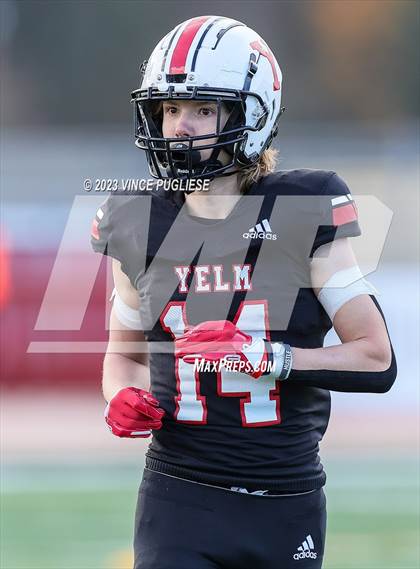 Thumbnail 1 in Marysville-Pilchuck @ Yelm (WIAA 3A Playoffs) photogallery.