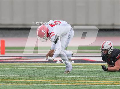 Thumbnail 3 in Marysville-Pilchuck @ Yelm (WIAA 3A Playoffs) photogallery.