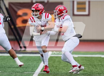Thumbnail 1 in Marysville-Pilchuck @ Yelm (WIAA 3A Playoffs) photogallery.