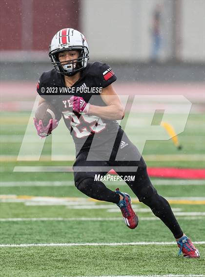 Thumbnail 2 in Marysville-Pilchuck @ Yelm (WIAA 3A Playoffs) photogallery.