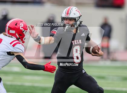 Thumbnail 3 in Marysville-Pilchuck @ Yelm (WIAA 3A Playoffs) photogallery.
