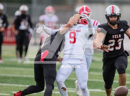 Thumbnail 1 in Marysville-Pilchuck @ Yelm (WIAA 3A Playoffs) photogallery.