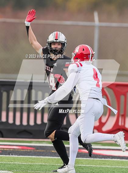 Thumbnail 3 in Marysville-Pilchuck @ Yelm (WIAA 3A Playoffs) photogallery.