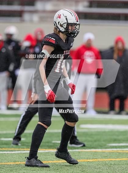 Thumbnail 3 in Marysville-Pilchuck @ Yelm (WIAA 3A Playoffs) photogallery.