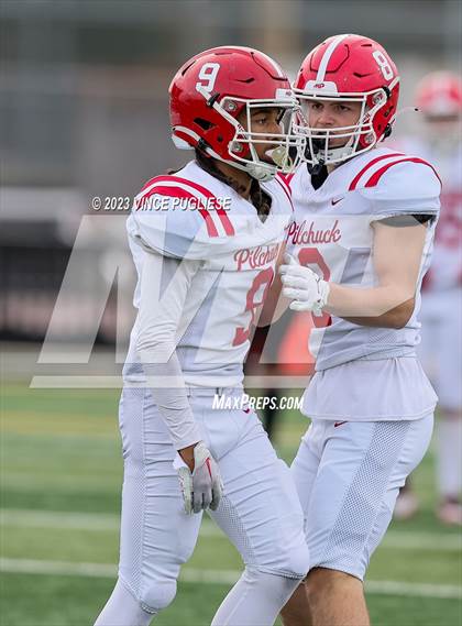 Thumbnail 2 in Marysville-Pilchuck @ Yelm (WIAA 3A Playoffs) photogallery.